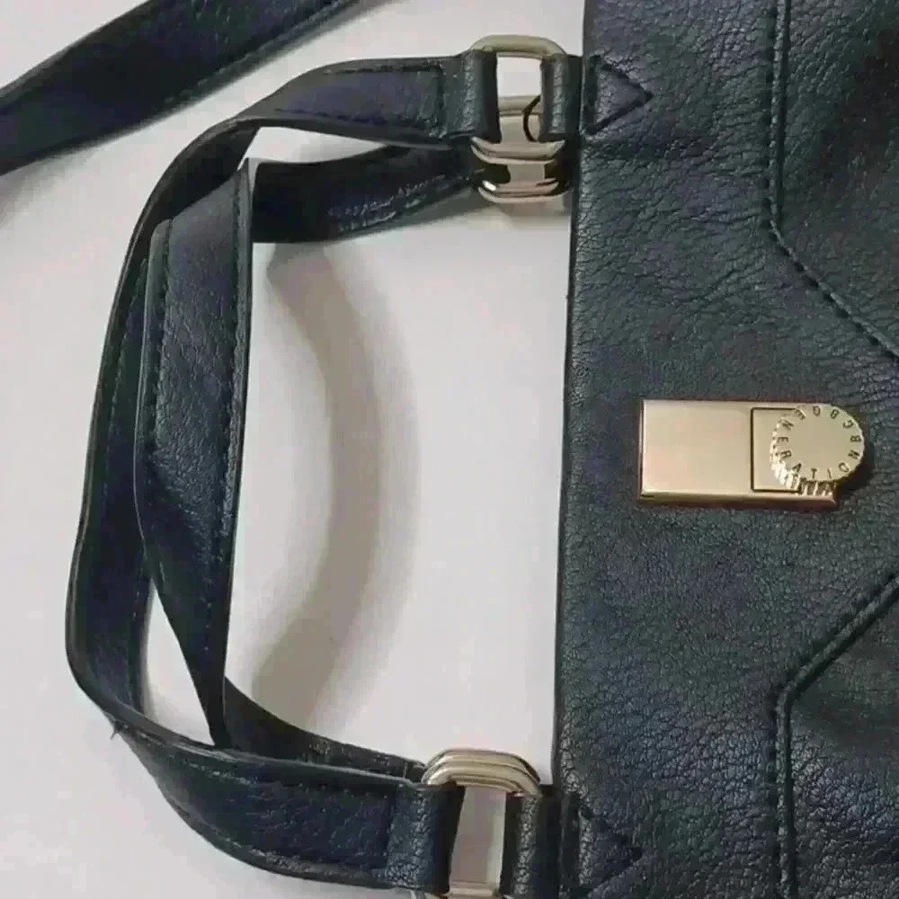 BCBGENERATION Bag - Picture 4 of 11